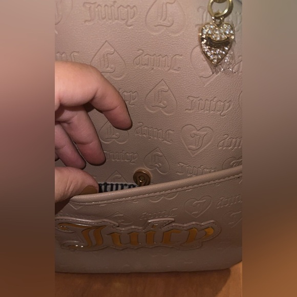 JUICY COUTURE- Logo Medium Backpack - Picture 7 of 11